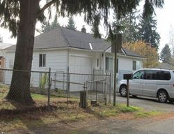 Pre-foreclosure in  SW 104TH ST Seattle, WA 98146