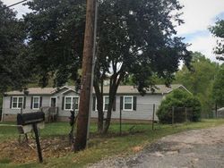 Pre-foreclosure Listing in MERRITT DR EASLEY, SC 29642