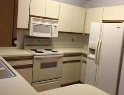 Pre-foreclosure in  SE PROCTOR LN Port Saint Lucie, FL 34983
