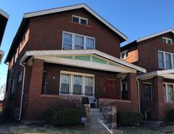 Pre-foreclosure in  E SACRAMENTO AVE Saint Louis, MO 63115
