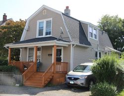 Pre-foreclosure Listing in CLEVELAND AVE BRIDGEPORT, CT 06606