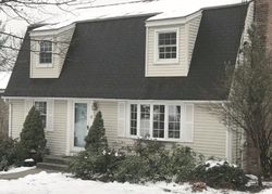 Pre-foreclosure in  NEWTON RD Springfield, MA 01118