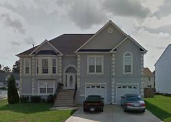 Pre-foreclosure in  TRIPLE CROWN DR Ruther Glen, VA 22546