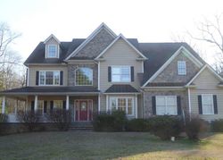 Pre-foreclosure in  HUNTERS RUN BLVD Felton, DE 19943