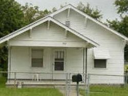 Pre-foreclosure in  S VICTOR AVE Tulsa, OK 74104