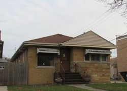 Pre-foreclosure in  N 23RD AVE Melrose Park, IL 60160