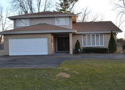 Pre-foreclosure Listing in FORESTVIEW DR BENSENVILLE, IL 60106