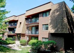 Pre-foreclosure Listing in MELROSE AVE APT 303 GLEN ELLYN, IL 60137