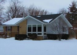 Pre-foreclosure Listing in JEROME AVE WHEATON, IL 60187