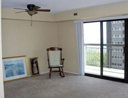 Pre-foreclosure Listing in LAKE AVE APT 803 LAKEWOOD, OH 44107