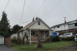 Pre-foreclosure in  IRIS ST Milton, WA 98354