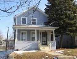 Pre-foreclosure in  S LASALLE ST Aurora, IL 60505