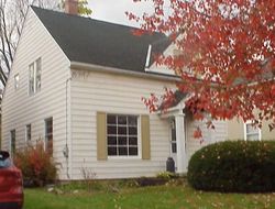 Pre-foreclosure Listing in S EAST ST MEDINA, OH 44256