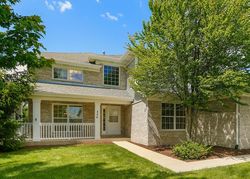 Pre-foreclosure in  PRAIRIEVIEW DR Geneva, IL 60134