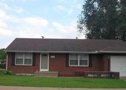 Pre-foreclosure in  E MINNEAPOLIS AVE Salina, KS 67401