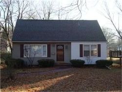 Pre-foreclosure in  N 52ND TER Kansas City, KS 66104