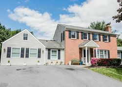 Pre-foreclosure Listing in FONT HILL DR ELLICOTT CITY, MD 21042