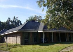 Pre-foreclosure in  IOWA ST Baton Rouge, LA 70802