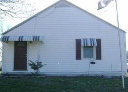 Pre-foreclosure in  ETTER LN Georgetown, KY 40324