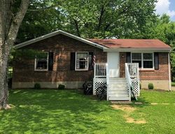 Pre-foreclosure in  JOYCE DR Crestwood, KY 40014