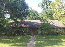 Pre-foreclosure in  BRETON BLVD Baton Rouge, LA 70816