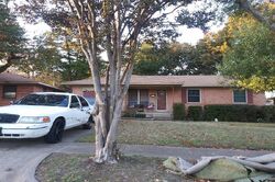 Pre-foreclosure in  CASSIA DR Dallas, TX 75232