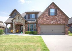 Pre-foreclosure in  W MEMPHIS ST Broken Arrow, OK 74012