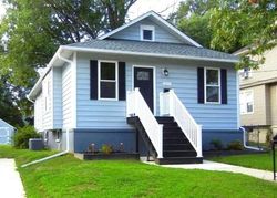 Pre-foreclosure in  W GRAISBURY AVE Audubon, NJ 08106