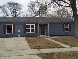Pre-foreclosure in  KINGSTON DR Romeoville, IL 60446