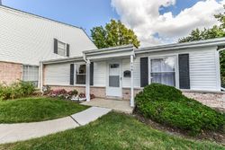 Pre-foreclosure Listing in PAHL RD ELK GROVE VILLAGE, IL 60007