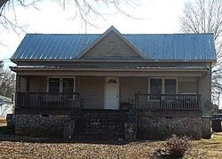 Pre-foreclosure Listing in E ACADEMY ST RANDLEMAN, NC 27317