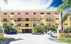 Pre-foreclosure in  SW 41ST ST  Hollywood, FL 33023