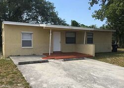 Pre-foreclosure in  NW 18TH AVE Fort Lauderdale, FL 33311