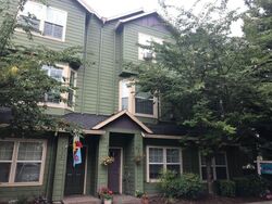 Pre-foreclosure in  SW BROOKLINE LN Portland, OR 97224