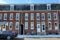 Pre-foreclosure in  S 8TH ST Columbia, PA 17512
