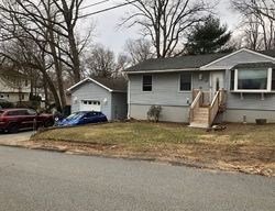 Pre-foreclosure Listing in IDALROY TRL HOPATCONG, NJ 07843