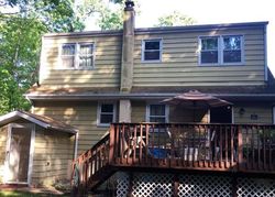 Pre-foreclosure Listing in LELAND TRL HOPATCONG, NJ 07843