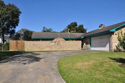 Pre-foreclosure Listing in MEADOW LARK LN DICKINSON, TX 77539