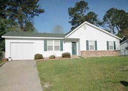  Walnut Dr, Jacksonville NC