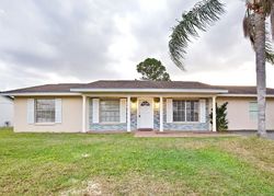 Pre-foreclosure in  DUBLIN RD Deltona, FL 32738