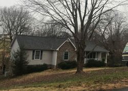 Pre-foreclosure in  QUAIL CT Greenbrier, TN 37073