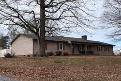 Pre-foreclosure Listing in W LEE AVE YADKINVILLE, NC 27055