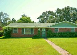 Pre-foreclosure in  JACKSON ST Mobile, AL 36611