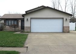 Pre-foreclosure Listing in GREENWICH AVE GRAFTON, OH 44044