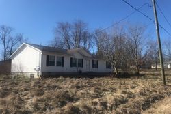 Pre-foreclosure Listing in N 11TH ST MOUNT VERNON, IL 62864