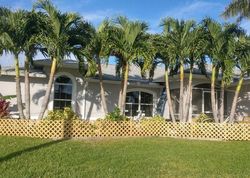  Sw Abingdon Ave, Port Saint Lucie FL