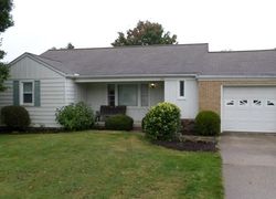 Pre-foreclosure Listing in WESTGATE AVE WADSWORTH, OH 44281