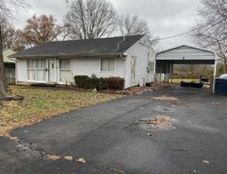 Pre-foreclosure in  HEATON RD Louisville, KY 40216