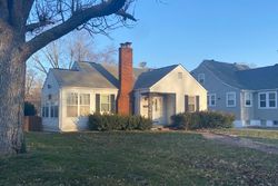 Pre-foreclosure in  N 40TH ST Belleville, IL 62226