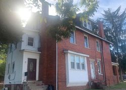 Pre-foreclosure Listing in S STAUNTON RD HUNTINGTON, WV 25702